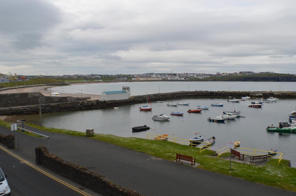 Pier39Portrush Adult Only Bed and Breakfast Rum bild