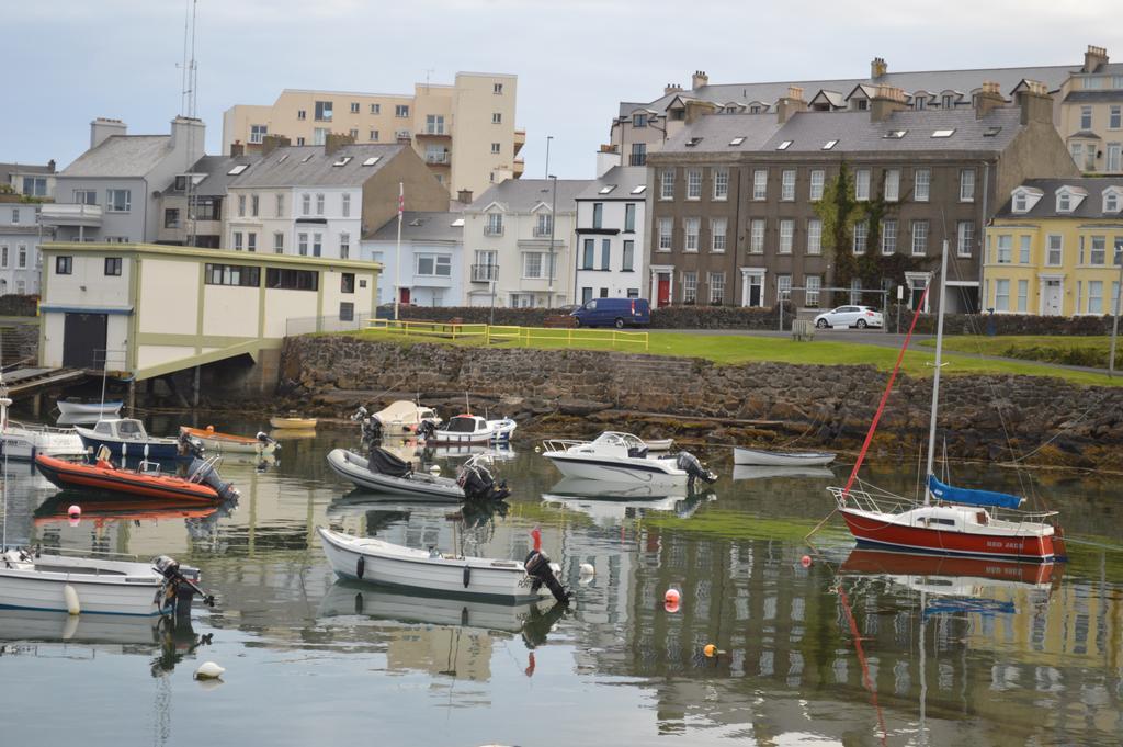 Pier39Portrush Adult Only Bed and Breakfast Exteriör bild