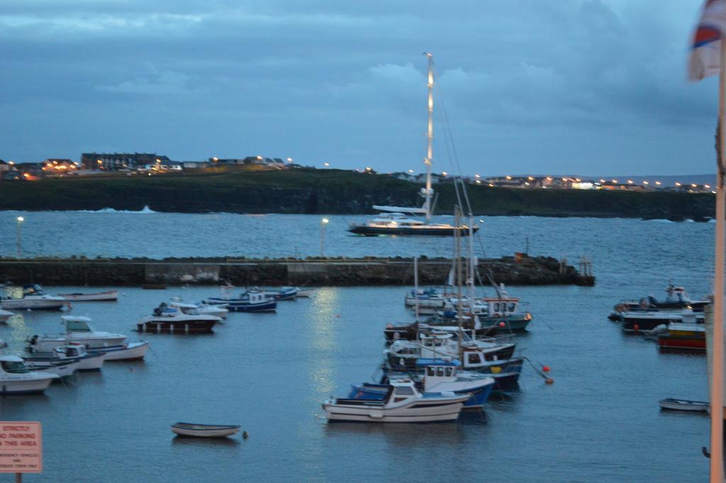 Pier39Portrush Adult Only Bed and Breakfast Exteriör bild