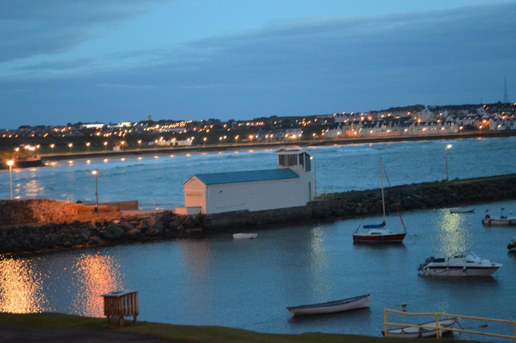 Pier39Portrush Adult Only Bed and Breakfast Exteriör bild
